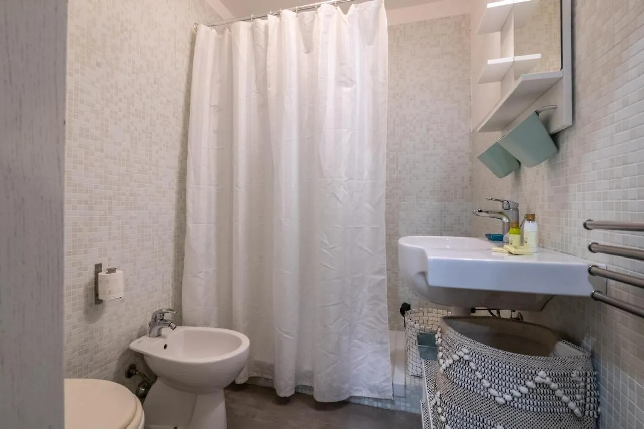 Super Mario Sea House By Pleiades Home Livorno Apartment
